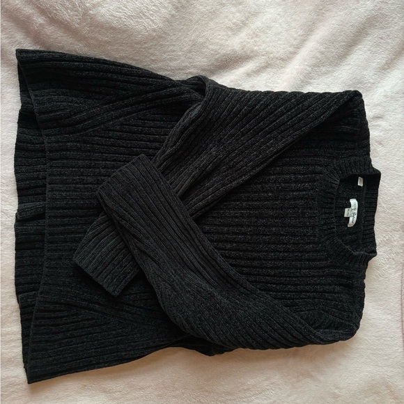 Woman’s chenille sweater - Picture 2 of 3